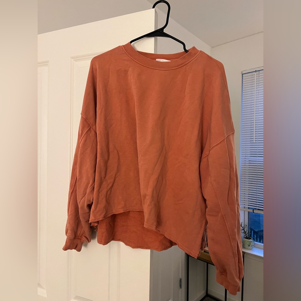 Coral crewneck Sweatshirt